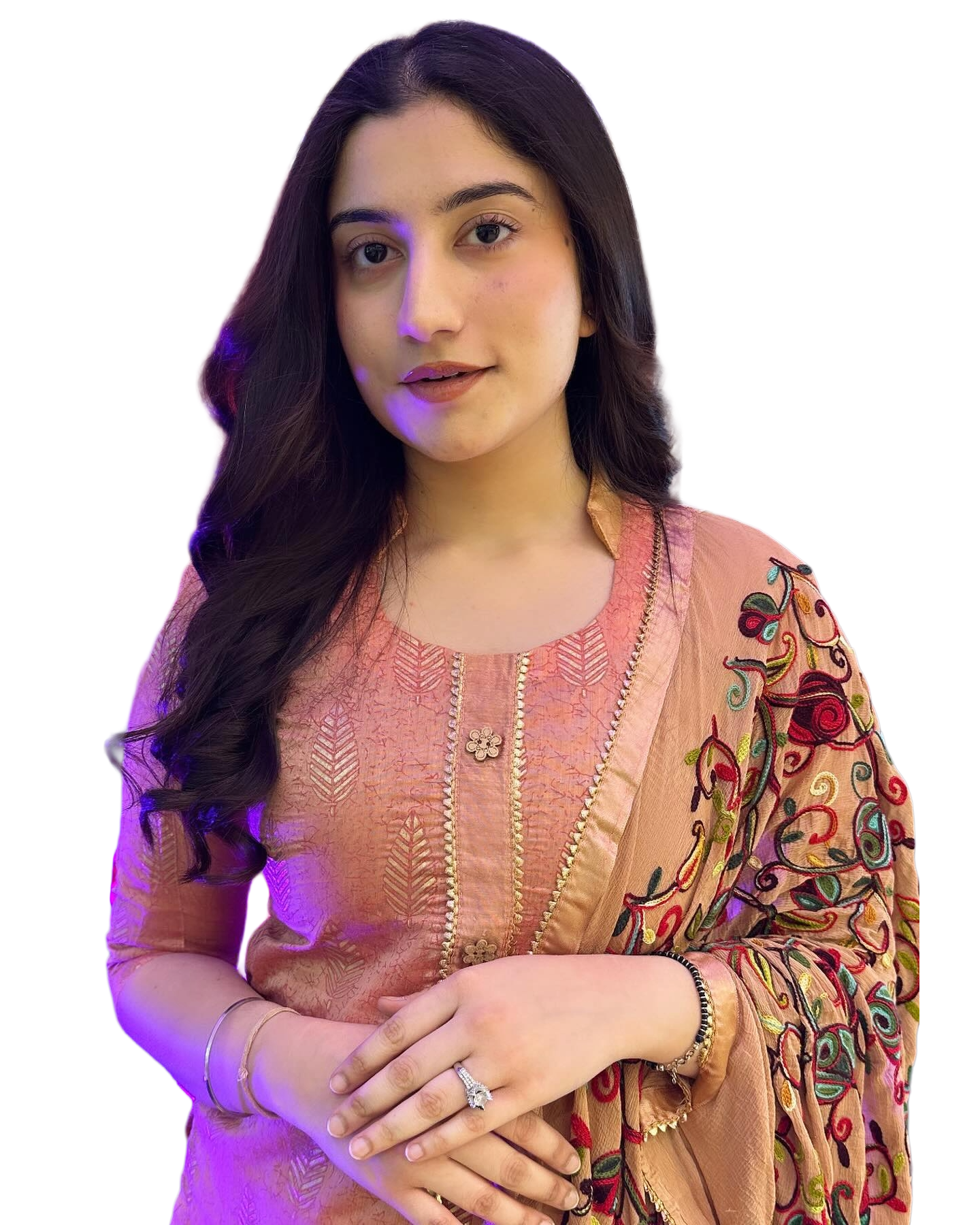 Jasmine, co-founder and senior bridal makeup artist